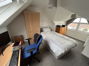 Photo 17- click for photo gallery